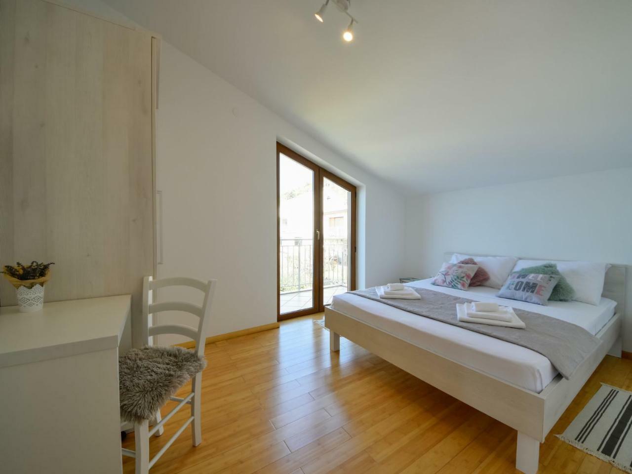 Apartment Val 2-1 By Interhome Sveti Juraj Eksteriør billede