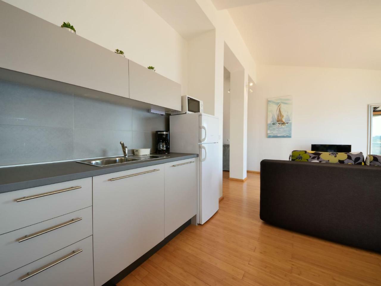 Apartment Val 2-1 By Interhome Sveti Juraj Eksteriør billede